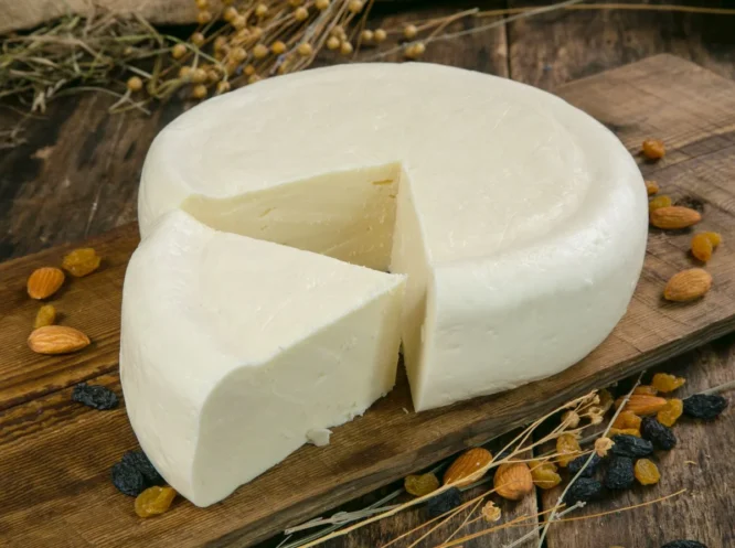 Suluguni cheese (head)