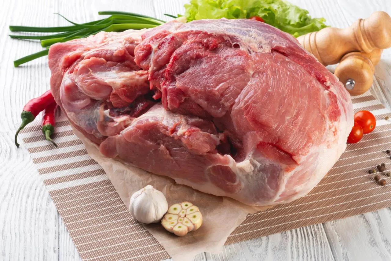 Pork ham (frozen)